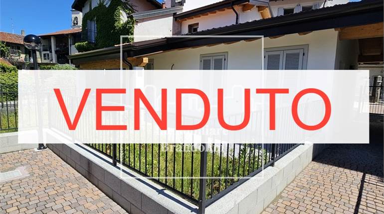 Appartamento in vendita a Comerio
